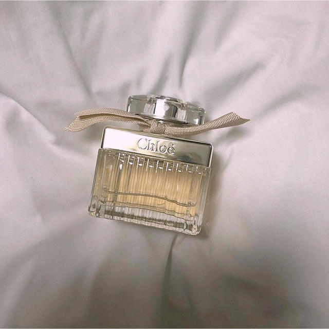 Chloe(クロエ)の❤︎白猫様専用❤︎ Chloe オードパルファム50ml コスメ/美容の香水(香水(女性用))の商品写真