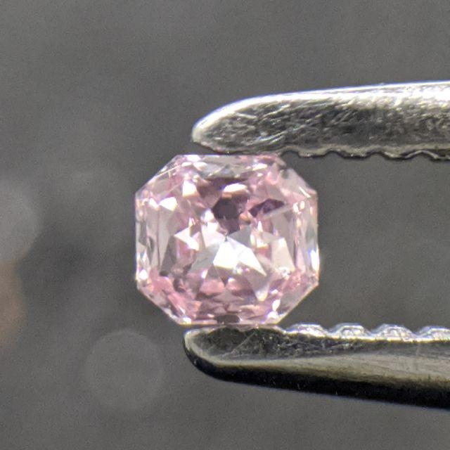 げます ピンクダイヤモンドルース0.035ct・fancy by あっちゃんの