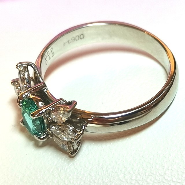 透明感溢れるネオンブルーグリーン♡天使のパライバリング レディースのアクセサリー(リング(指輪))の商品写真