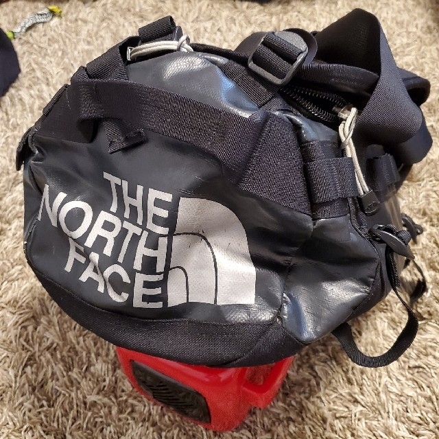 THE NORTH FACE　ダッフルバック