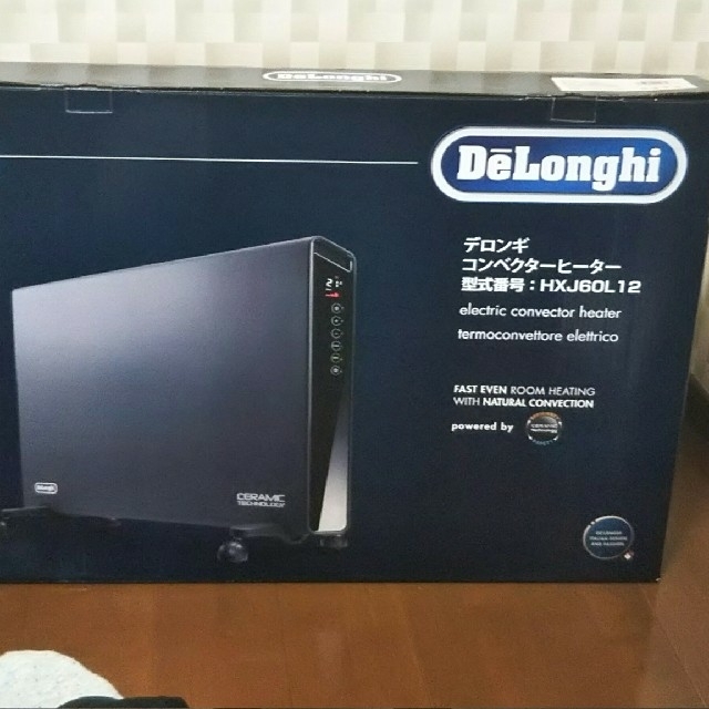 DeLonghi(デロンギ)のデロンギパネルヒーターＨＸＪ60L12 スマホ/家電/カメラの冷暖房/空調(電気ヒーター)の商品写真