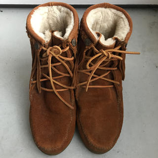 ミネトンカ(Minnetonka)のyanmeee様専用＊ミネトンカ  フリンジ シープスキンブーツ(ブーツ)