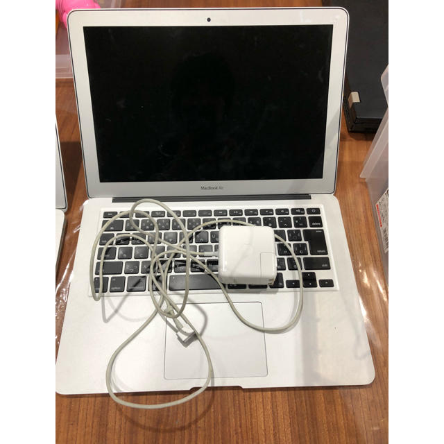 MacBook Airパソコンのリカバリ済