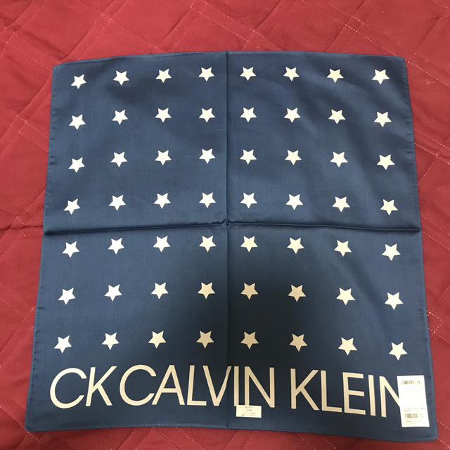 ck Calvin Klein(シーケーカルバンクライン)のハンカチ(カルバンクライン) メンズのファッション小物(ハンカチ/ポケットチーフ)の商品写真