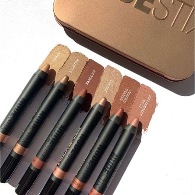 Sephora(セフォラ)のNUDESTIX ホリデー限定 Rose Gold Palette アイシャドウ コスメ/美容のベースメイク/化粧品(アイシャドウ)の商品写真