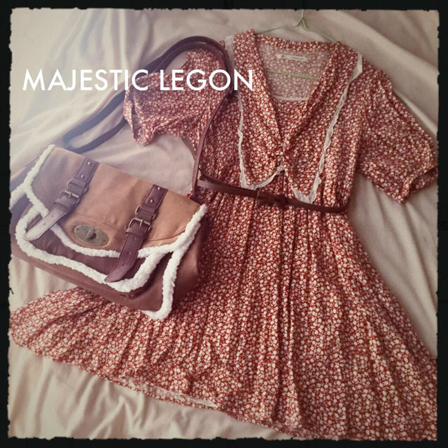 MAJESTIC LEGON(マジェスティックレゴン)のマジェ＊チューリップ柄ワンピース レディースのワンピース(ミニワンピース)の商品写真