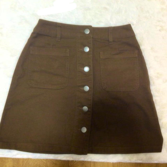 LOWRYS FARM(ローリーズファーム)のマエボタンスカート レディースのスカート(ミニスカート)の商品写真