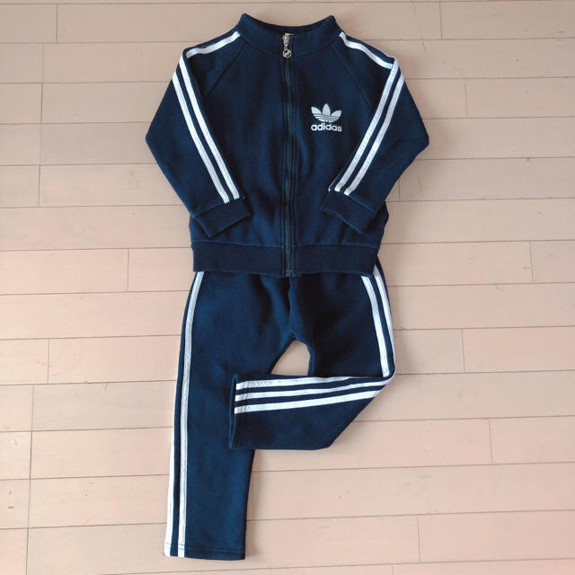 adidas(アディダス)のadidas 裏起毛ジャージ　上下セット キッズ/ベビー/マタニティのキッズ服男の子用(90cm~)(パンツ/スパッツ)の商品写真