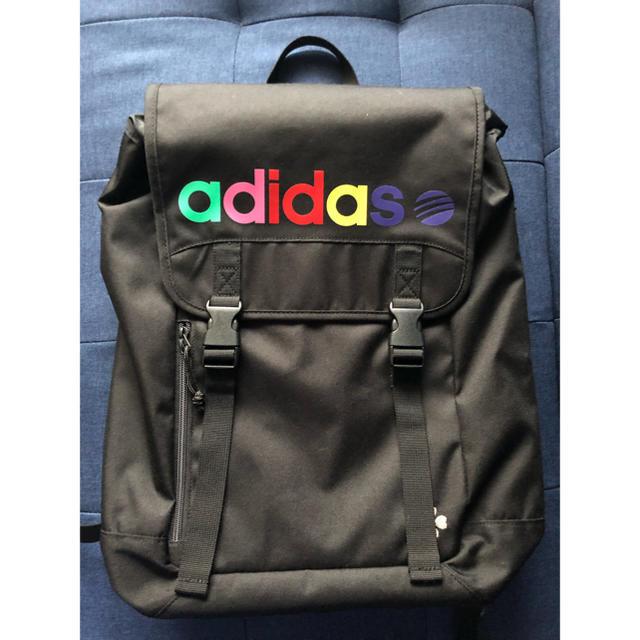 adidas(アディダス)のももクロ×アディダス　コラボリュック　1st エンタメ/ホビーのタレントグッズ(アイドルグッズ)の商品写真