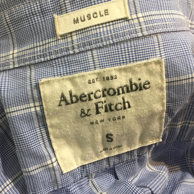 Abercrombie&Fitch(アバクロンビーアンドフィッチ)のアバクロ チェック柄BDシャツ メンズのトップス(シャツ)の商品写真