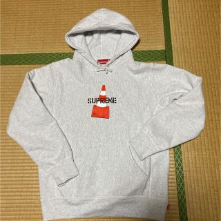 シュプリーム(Supreme)のsupreme コーングラフィック　パーカー(パーカー)