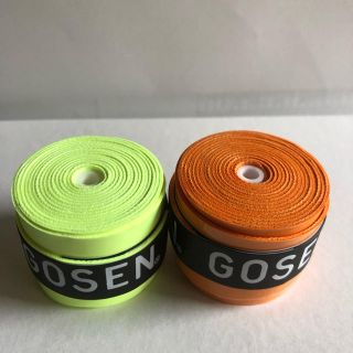 ゴーセン(GOSEN)のGOSENグリップテープ  2個 フラッシュイエローとオレンジ(バドミントン)