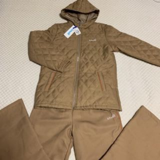 キットソン(KITSON)の新品　kitson Ｌサイズ　スポーツウェア　上下セット(ウェア)