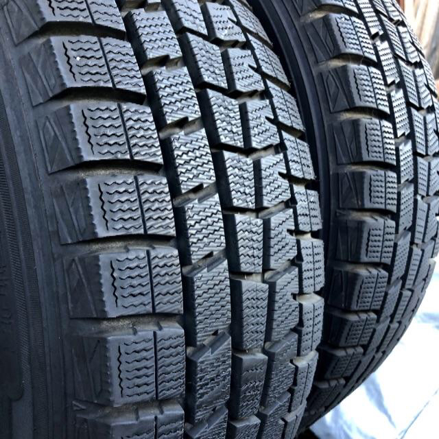 18年47週　ノア　スタッドレス 195/65R15 910 ダンロップ