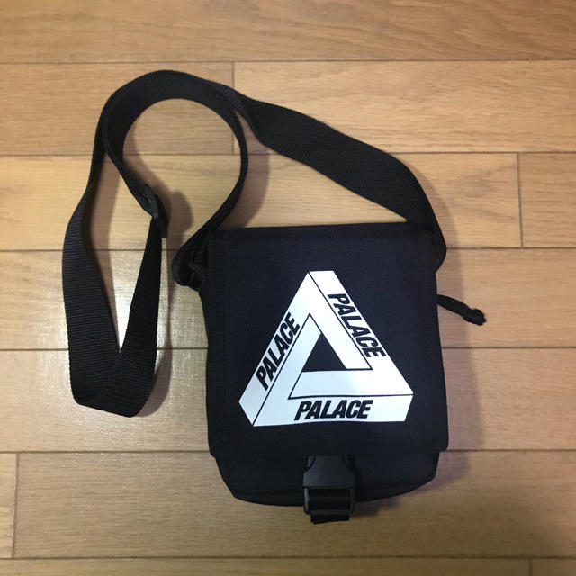 Palace Skateboards ショルダーバッグ