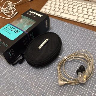 Shure カナル型イヤフォン SE215(ヘッドフォン/イヤフォン)