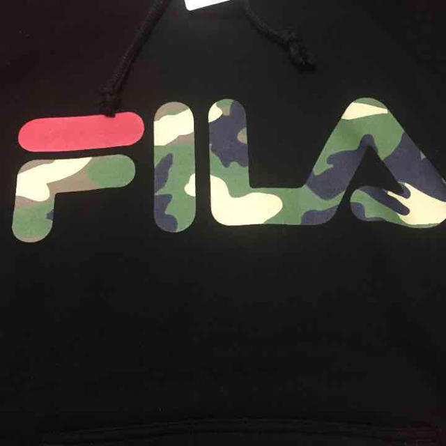 FILA(フィラ)のFILA カモフラ パーカー L メンズのトップス(パーカー)の商品写真