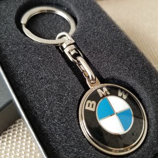 ビーエムダブリュー(BMW)のBMW　　キーホルダー　【新品】
　1個　　ノベルティ　BMW(ノベルティグッズ)