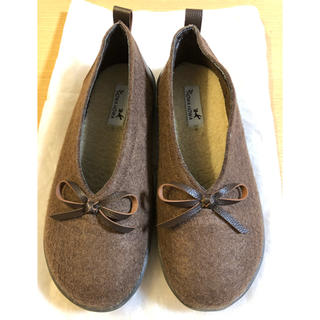 やまみ様専用◼️新品未使用◼️リボン付きのかわいいペタンコ靴◼️ (スリッポン/モカシン)