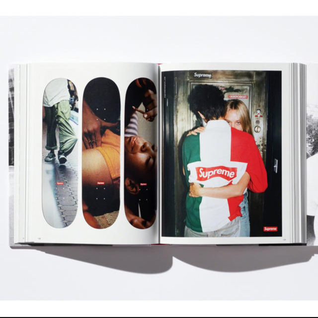 Supreme(シュプリーム)のSupreme（Vol2）Book エンタメ/ホビーの雑誌(ファッション)の商品写真