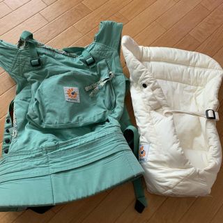 エルゴベビー(Ergobaby)のよだれカバー付き！限定カラー！エルゴベビー　抱っこ紐(抱っこひも/おんぶひも)