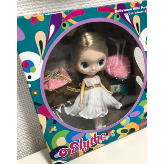 【送料無料【新品•未開封】プチブライス、Blytheハリウッドヒルズパーティー エンタメ/ホビーのフィギュア(その他)の商品写真