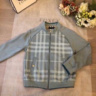 バーバリー(BURBERRY)のバーバリー  女児130㎝　トップス　上着(ジャケット/上着)