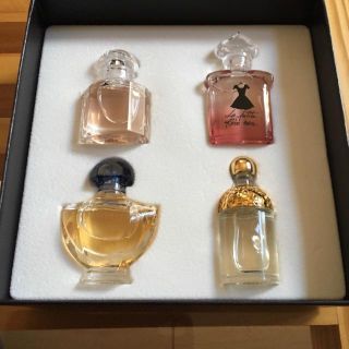 ゲラン(GUERLAIN)の【未使用】GUERLAIN ゲランミニチュア香水セット(香水(女性用))