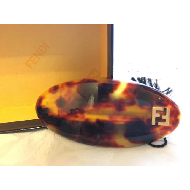 【FENDI】フェンディ FFロゴ べっ甲柄 バレッタ 髪留め