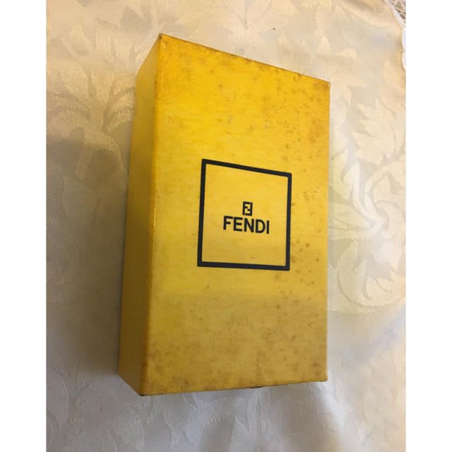 FENDI(フェンディ)の【FENDI】フェンディ FFロゴ べっ甲柄 バレッタ 髪留め レディースのヘアアクセサリー(バレッタ/ヘアクリップ)の商品写真