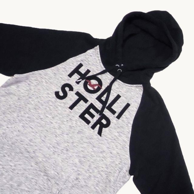 Hollister(ホリスター)の★新品★ホリスター★スウェットPOパーカー (Grey/Black/XL) メンズのトップス(パーカー)の商品写真