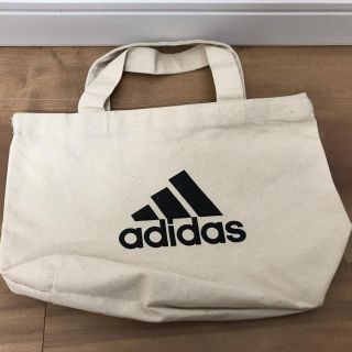 アディダス(adidas)のadidas トートバッグ　値下げ中✨(トートバッグ)