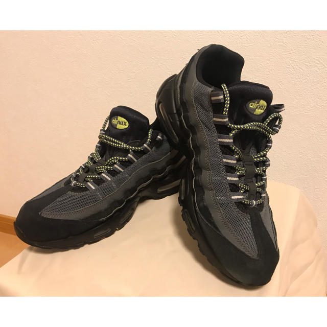 NIKE AIRMAX 95 ESSENTIAL  28cm