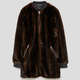 ザラ(ZARA)の１点限定‼️【希少 新品 完売】フェイクファー ジップ付きコート ブラウン(毛皮/ファーコート)