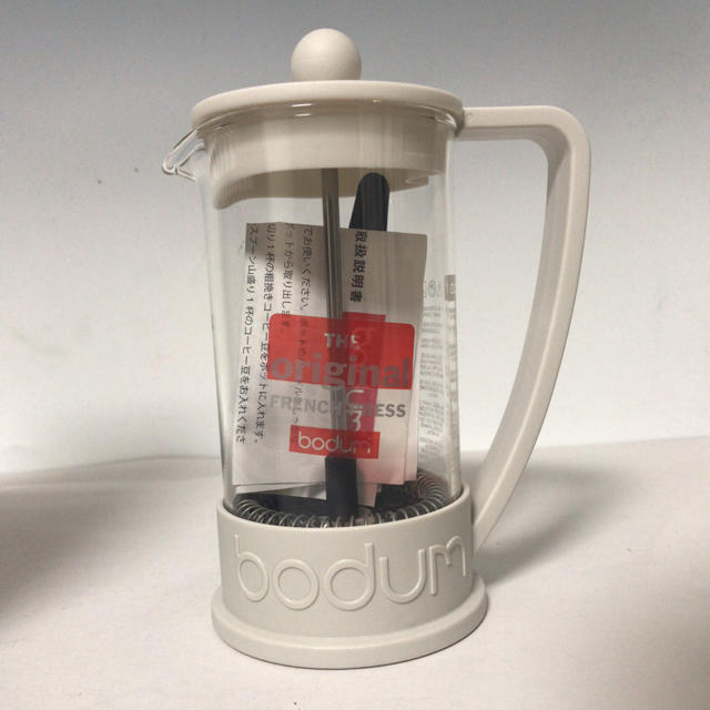 bodum(ボダム)の新品未使用☆ bodum☆フレンチプレスコーヒーメーカー☆白ブラジル350ml スマホ/家電/カメラの調理家電(コーヒーメーカー)の商品写真