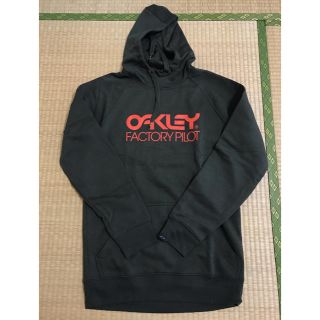 オークリー(Oakley)のOAKLEY パーカー(パーカー)