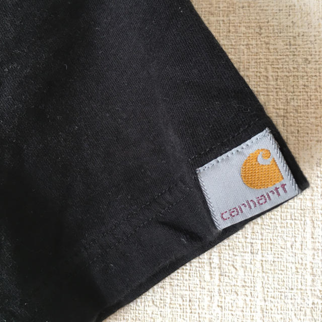 carhartt(カーハート)のcarhartt レディースTシャツ　ブラック　S レディースのトップス(Tシャツ(半袖/袖なし))の商品写真