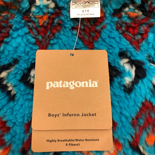 patagonia(パタゴニア)のパタゴニア キッズジャケット キッズ/ベビー/マタニティのキッズ服男の子用(90cm~)(ジャケット/上着)の商品写真