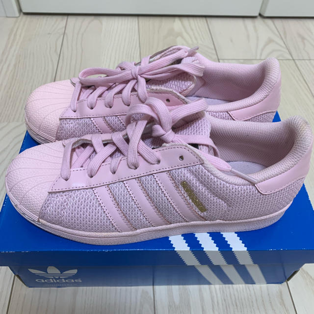 入手困難★かわいい金ベロ!! Adidas ☆Superstar ピンク GS