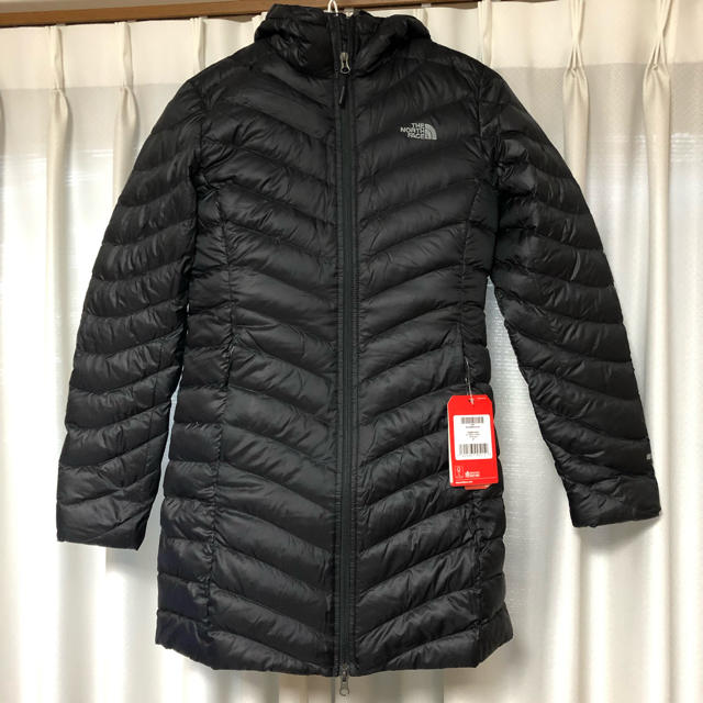 THE NORTH FACE(ザノースフェイス)のノースフェイス WOMEN'S TREVAIL PARKA  TNF BLACK レディースのジャケット/アウター(ダウンコート)の商品写真