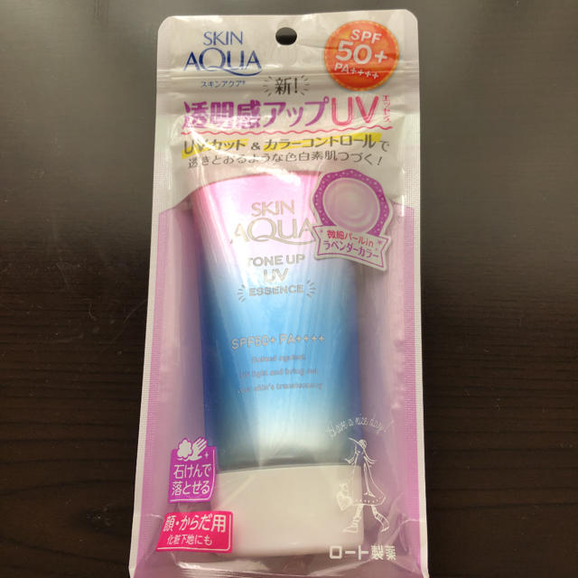 ロート製薬(ロートセイヤク)のスキンアクア トーンアップ UV エッセンス 80g コスメ/美容のボディケア(日焼け止め/サンオイル)の商品写真