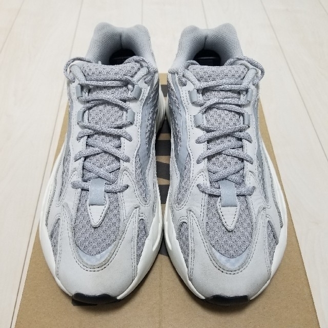 adidas(アディダス)のadidas YEEZY BOOST 700 V2 "Static" 26cm メンズの靴/シューズ(スニーカー)の商品写真