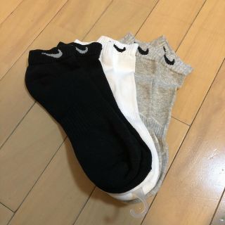 ナイキ(NIKE)のmaru様専用　ナイキ　ソックス　3足セット(ソックス)