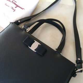 フェラガモ(Ferragamo)の♥︎カモミール様♥︎専用(ハンドバッグ)