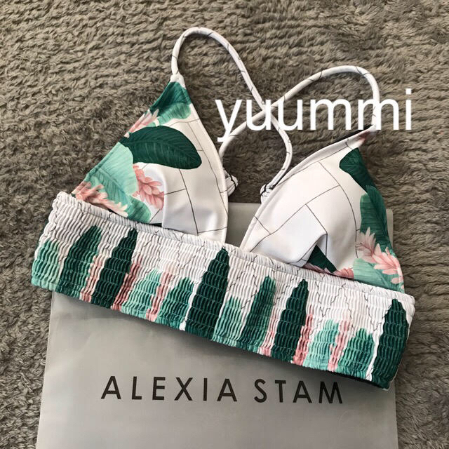 新品未使用タグつき ALEXIASTAM アリシアスタン ビキニ 新品未使用タグつき ALEXIASTAM アリシアスタン ビキニ