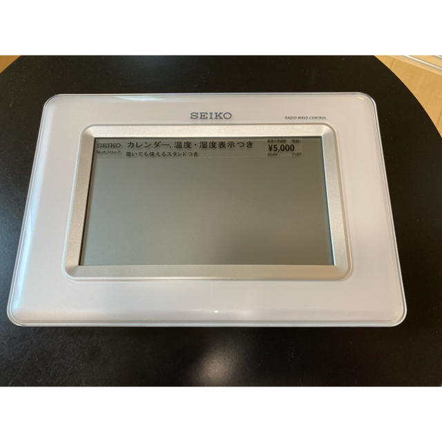 SEIKO(セイコー)のSEIKO セイコークロック 掛け時計 温度 湿度 白 SQ424W SEIKO インテリア/住まい/日用品のインテリア小物(置時計)の商品写真