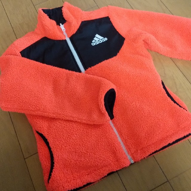 adidas(アディダス)のリバーシブル☆adidasブルゾン キッズ/ベビー/マタニティのキッズ服男の子用(90cm~)(ジャケット/上着)の商品写真