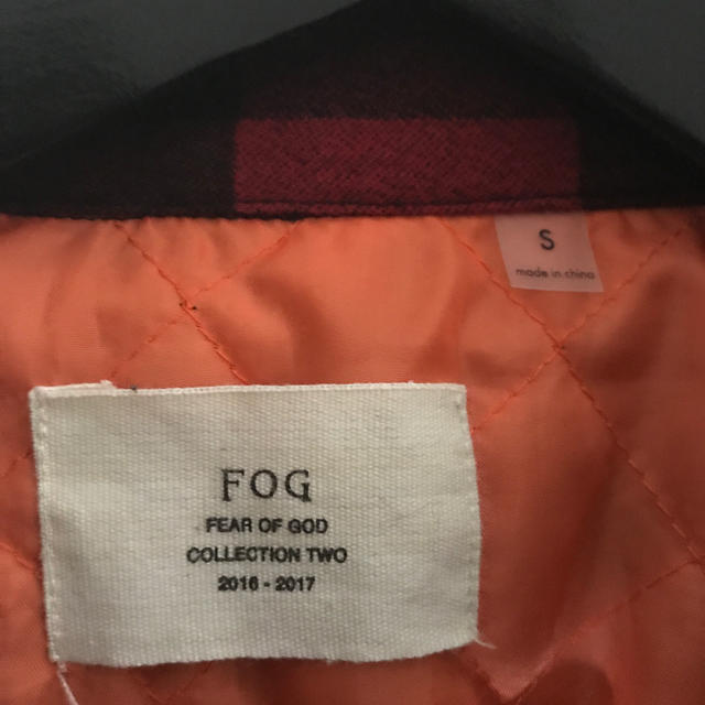 FEAR OF GOD(フィアオブゴッド)のFOG ESSENTIALS キルティングシャツ メンズのトップス(シャツ)の商品写真