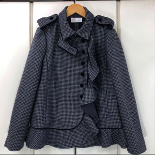 レッドヴァレンティノ(RED VALENTINO)の美品！RED VALENTINO ウール フリル ペプラムジャケット(44)(その他)