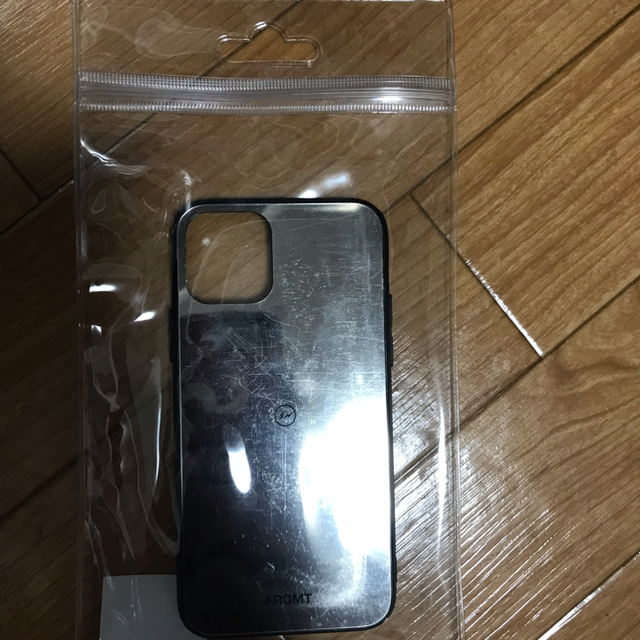 FRAGMENT(フラグメント)のFRGMT MIRROR CASE for iPhone XI PRO スマホ/家電/カメラのスマホアクセサリー(iPhoneケース)の商品写真